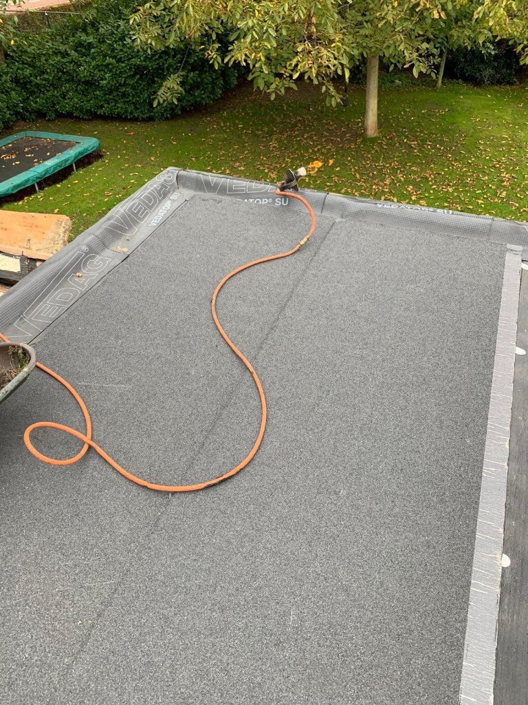 Bitumen plat dak onderhoud en inspectie